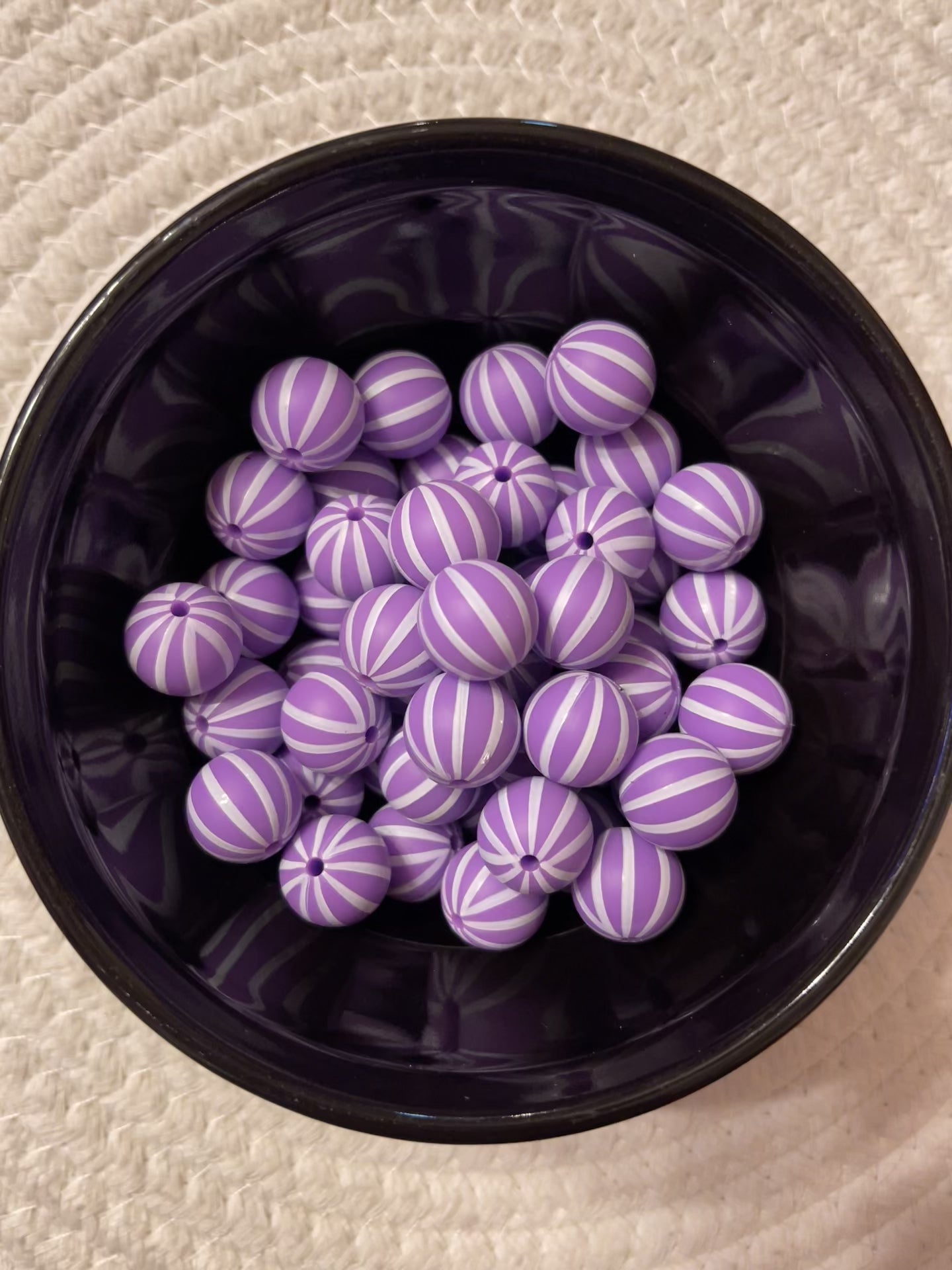 Silicone Vertical Stripe Bead 15mm Purple/White